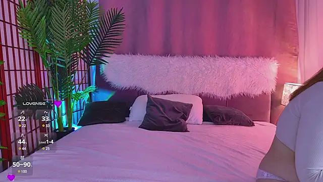 Mia  Peach online show from January 2025 08:58:02 PM