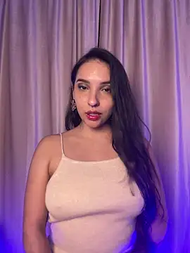 ThaliaRivera  online show from October 2025 11:40:01 PM