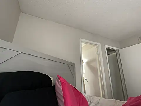 Snapshot of Badgirlbrittt chatting on January 2025 04:41:01 PM Badgirlbrittt online show from January 2025 04:41:01 PM