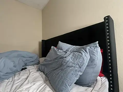 Snapshot of Badgirlbrittt chatting on March 2025 07:38:02 PM Badgirlbrittt online show from March 2025 07:38:02 PM