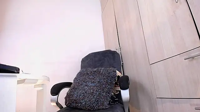 Snapshot of camilasexy111 chatting on March 2025 11:45:02 PM camilasexy111 online show from March 2025 11:45:02 PM