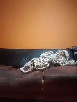 Snapshot of miicheele32 chatting on January 2025 04:28:02 PM miicheele32 online show from January 2025 04:28:02 PM