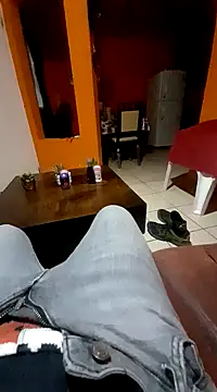 Snapshot of miicheele32 chatting on January 2025 07:03:01 AM miicheele32 online show from January 2025 07:03:01 AM