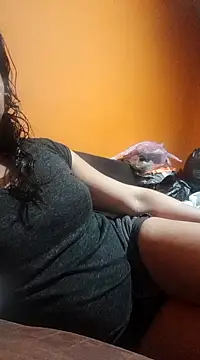 Snapshot of miicheele32 chatting on February 2025 08:57:01 AM miicheele32 online show from February 2025 08:57:01 AM