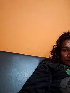 Snapshot of miicheele32 chatting on February 2025 04:36:01 PM miicheele32 online show from February 2025 04:36:01 PM