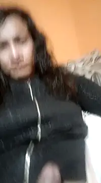 Snapshot of miicheele32 chatting on March 2025 08:32:02 AM miicheele32 online show from March 2025 08:32:02 AM