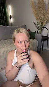 Charming Daphny online show from May 2026 10:36:01 AM