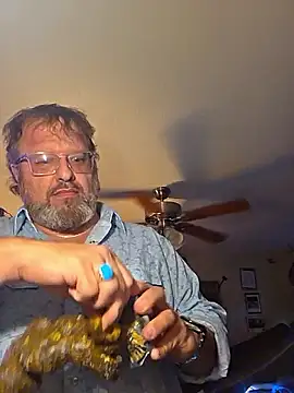 kikdrummer online show from May 2026 11:46:02 PM