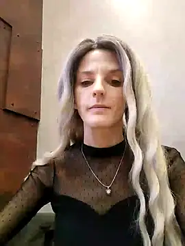 Snapshot of _LittleAngel_ chatting on January 2025 06:25:02 AM LittleAngel online show from January 2025 06:25:02 AM