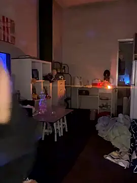 Snapshot of Hawitxui chatting on January 2026 08:34:01 PM Hawitxui online show from January 2026 08:34:01 PM