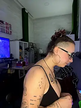 Snapshot of Hawitxui chatting on January 2026 08:31:02 AM Hawitxui online show from January 2026 08:31:02 AM