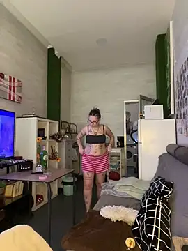 Snapshot of Hawitxui chatting on January 2026 09:03:02 AM Hawitxui online show from January 2026 09:03:02 AM