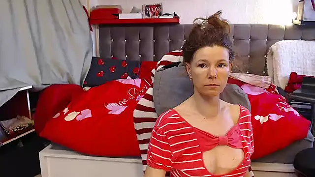 kellyterapy online show from April 2026 12:20:01 PM