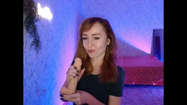 Snapshot of Athena_Richards chatting on December 2024 05:15:01 PM Athena Richards online show from December 2024 05:15:01 PM