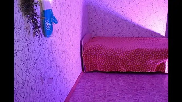 Snapshot of Athena_Richards chatting on February 2025 02:57:02 PM Athena Richards online show from February 2025 02:57:02 PM