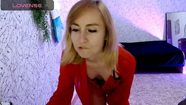 Snapshot of Athena_Richards chatting on September 2025 04:08:02 PM Athena Richards online show from September 2025 04:08:02 PM