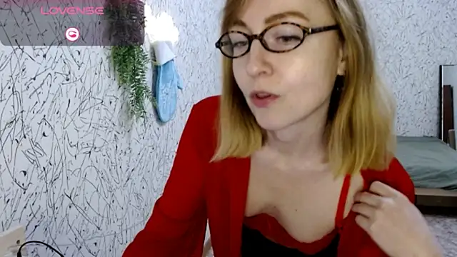 Snapshot of Athena_Richards chatting on February 2026 02:15:02 PM Athena Richards online show from February 2026 02:15:02 PM