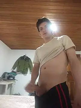Snapshot of Franklpz58 chatting on July 2026 08:08:02 AM Franklpz58 online show from July 2026 08:08:02 AM