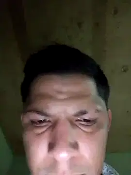 Alonsomadeira online show from February 2026 06:42:01 AM