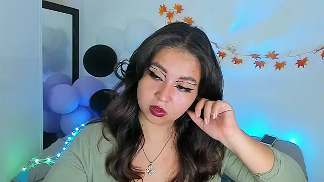 LiahDiaz online show from December 2024 02:15:01 PM