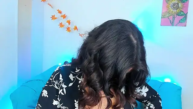 LiahDiaz online show from December 2024 04:54:01 PM