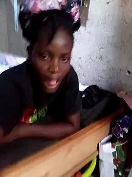 Snapshot of pretty_prickle chatting on February 2026 08:02:01 AM pretty prickle online show from February 2026 08:02:01 AM