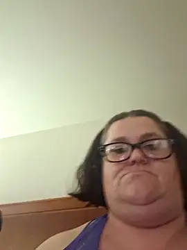 Snapshot of mcv131985 chatting on December 2024 12:57:02 PM mcv131985 online show from December 2024 12:57:02 PM