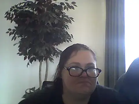 Snapshot of mcv131985 chatting on January 2025 08:26:02 PM mcv131985 online show from January 2025 08:26:02 PM