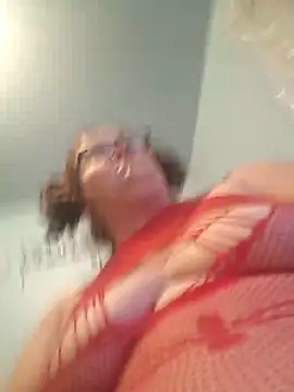 Snapshot of mcv131985 chatting on January 2025 07:51:02 AM mcv131985 online show from January 2025 07:51:02 AM