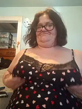 Snapshot of mcv131985 chatting on February 2025 08:23:02 PM mcv131985 online show from February 2025 08:23:02 PM