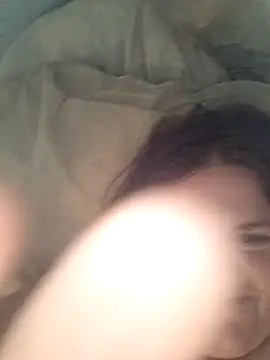 Snapshot of mcv131985 chatting on February 2025 03:08:02 PM mcv131985 online show from February 2025 03:08:02 PM