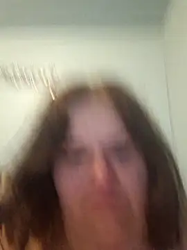 Snapshot of mcv131985 chatting on February 2025 12:19:01 AM mcv131985 online show from February 2025 12:19:01 AM