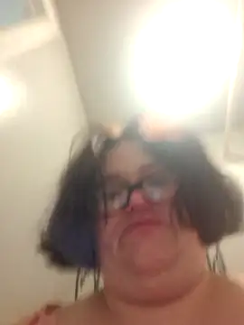 Snapshot of mcv131985 chatting on March 2025 02:52:01 AM mcv131985 online show from March 2025 02:52:01 AM