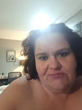 Snapshot of mcv131985 chatting on March 2025 07:33:02 AM mcv131985 online show from March 2025 07:33:02 AM