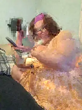 Snapshot of mcv131985 chatting on November 2025 05:17:01 AM mcv131985 online show from November 2025 05:17:01 AM