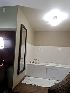 Snapshot of mcv131985 chatting on November 2025 03:09:02 AM mcv131985 online show from November 2025 03:09:02 AM