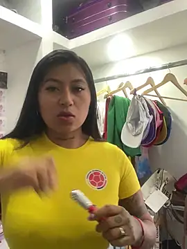 luisa16xxx online show from March 2025 09:13:01 PM