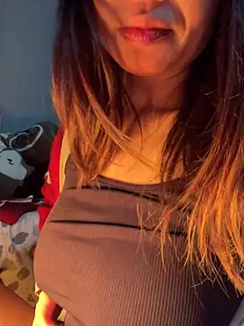 Laura8910 online show from January 2025 12:42:01 PM