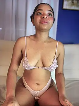 Snapshot of ChristyAddams chatting on February 2025 04:25:02 PM ChristyAddams online show from February 2025 04:25:02 PM