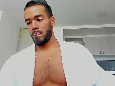 Alexander Martines online show from April 2026 06:06:01 PM