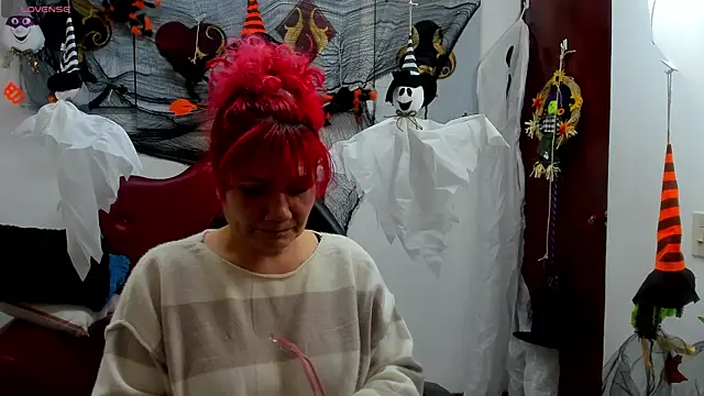 Snapshot of Salomeediaz_ chatting on October 2025 09:06:01 PM Salomeediaz online show from October 2025 09:06:01 PM