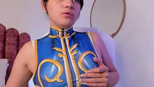 nahiapaws online show from January 2025 07:04:02 PM