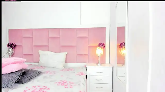 DaphneLloyd online show from January 2025 07:43:01 PM