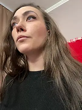 Snapshot of AliceMunro chatting on February 2025 10:28:02 PM AliceMunro online show from February 2025 10:28:02 PM