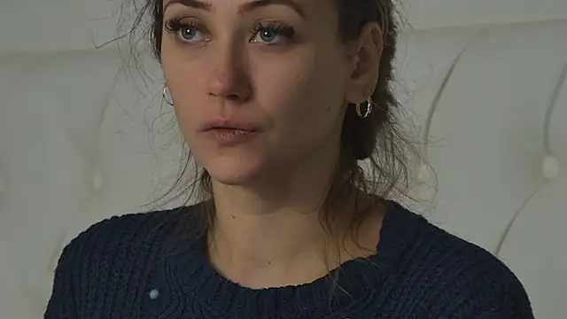 Snapshot of AliceMunro chatting on October 2025 04:16:01 PM AliceMunro online show from October 2025 04:16:01 PM