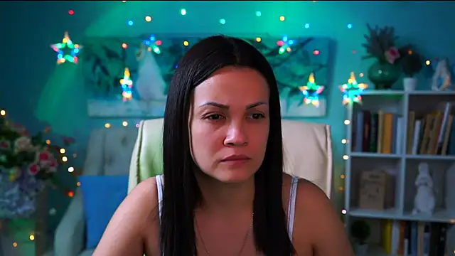 KarolinaRobinson online show from December 2024 06:20:01 PM