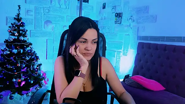 KarolinaRobinson online show from December 2024 03:00:01 PM