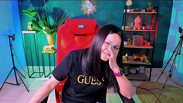 KarolinaRobinson online show from February 2025 06:23:02 PM