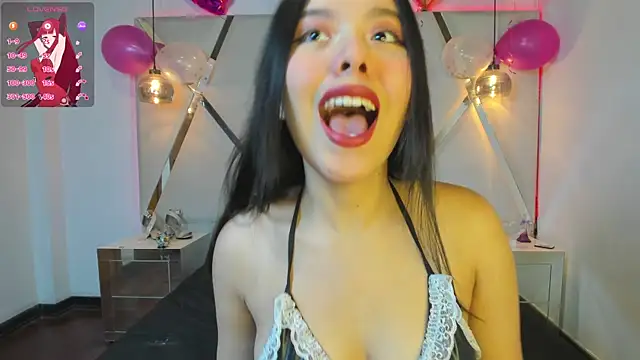 MarielQueenx online show from January 2025 07:24:02 AM