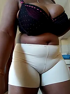 Snapshot of suckmyboobs12_ chatting on March 2025 07:21:02 AM suckmyboobs12 online show from March 2025 07:21:02 AM